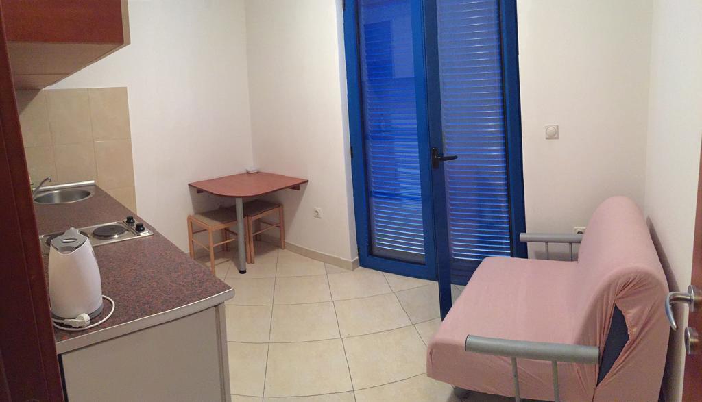 بودفا Apartmani Mainski Put 39 الغرفة الصورة